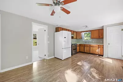 61 Rolling Green Road, Bethany, CT 06524 - Photo 11