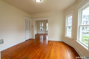 337 Poplar St, Bridgeport, CT 06605 - Photo 17