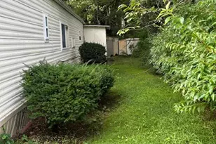 6 Woodsedge Ln, Westbrook, CT 06498 - Photo 3