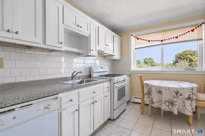 4 Van Zant Street #B18, Norwalk, CT 06855 - Photo 7