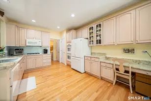 84 Links Way, Oxford, CT 06478 - Photo 23
