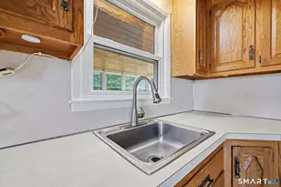53 Nelson St, New Britain, CT 06053 - Photo 17