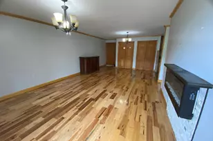 1216 Cromwell Hills Dr, Cromwell, CT 06416 - Photo 5