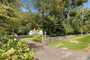 3901 Redding Rd, Fairfield, CT 06824 - Photo 35