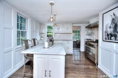 160 Cedar Road, Fairfield, CT 06890 - Photo 9