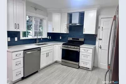 60 Thurston Street, Bridgeport, CT 06605 - Photo 3