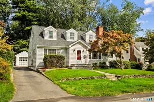 25 Ludlow Manor, Norwalk, CT 06855 - Photo 1