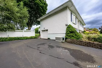 75 Woodvale Drive, North Branford, CT 06472 - Photo 3