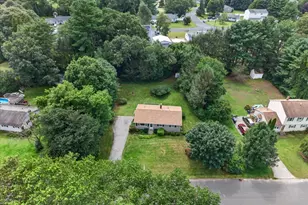 74 Leha Ave, Griswold, CT 06351 - Photo 5