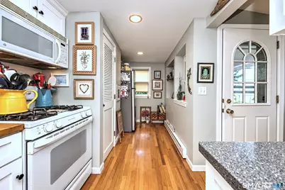 24 Milesfield Avenue, Milford, CT 06460 - Photo 19