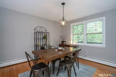 9 Maple Edge Drive, Bloomfield, CT 06002 - Photo 7