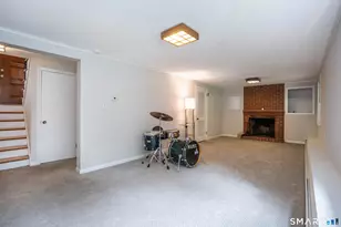 9 Maple Edge Dr, Bloomfield, CT 06002 - Photo 25