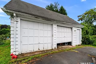 1894 Stanley St, New Britain, CT 06053 - Photo 31