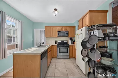98 New Hanover Avenue, Meriden, CT 06451 - Photo 13