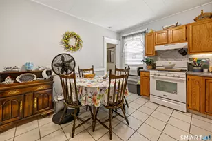 206 Chipman St, Waterbury, CT 06708 - Photo 5