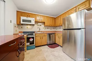 1611 Washington Blvd, Stamford, CT 06902 - Photo 9