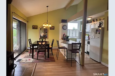 8-B Country Squire Drive #8B, Cromwell, CT 06416 - Photo 5