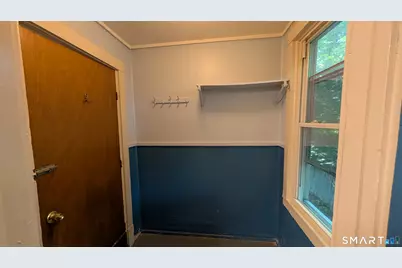 70-1/2 Hunters Avenue, Norwich, CT 06360 - Photo 7