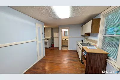 70-1/2 Hunters Avenue, Norwich, CT 06360 - Photo 11