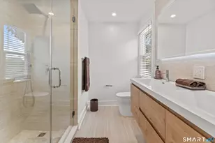 8 Farley St, Greenwich, CT 06830 - Photo 21