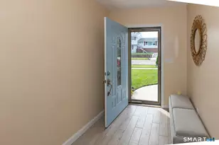 33 Hartman Ave, East Haven, CT 06512 - Photo 21