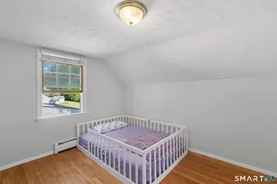 26 Glenwood Street, Enfield, CT 06082 - Photo 27