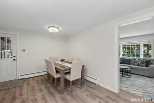 26 Glenwood St, Enfield, CT 06082 - Photo 9