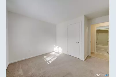 54 Oak Street #13, Middletown, CT 06457 - Photo 13
