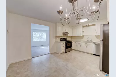 54 Oak Street #13, Middletown, CT 06457 - Photo 3