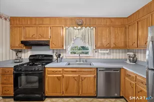 147 Daniel Rd, Hamden, CT 06517 - Photo 13