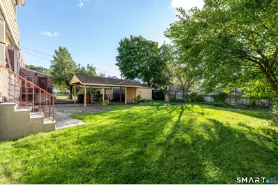 65 Roosevelt Avenue, Stamford, CT 06902 - Photo 5