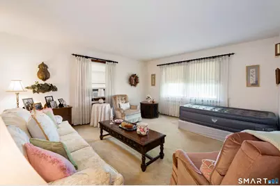 65 Roosevelt Avenue, Stamford, CT 06902 - Photo 9