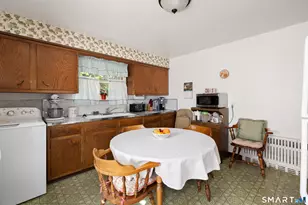 65 Roosevelt Ave, Stamford, CT 06902 - Photo 7
