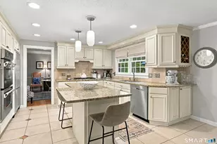 3 Little Hollow Rd, Madison, CT 06443 - Photo 9