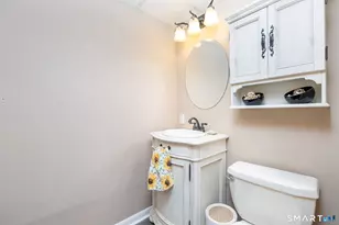 75 Isabelle Dr, Meriden, CT 06450 - Photo 27