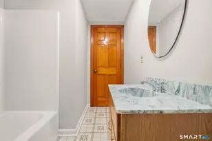 11-13 Hull St, Shelton, CT 06484 - Photo 17