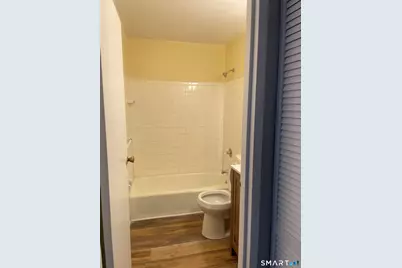393 Laurel Avenue #102, Bridgeport, CT 06605 - Photo 7
