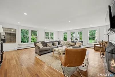 1074 Sturges Highway, Fairfield, CT 06880 - Photo 9
