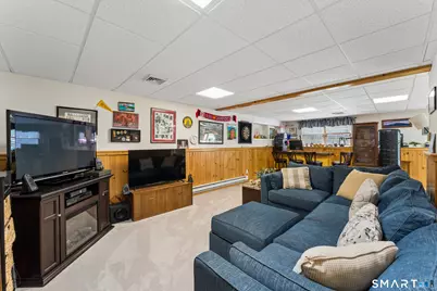 128 West King Street, Danbury, CT 06811 - Photo 31
