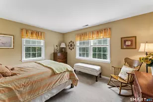 128 W King St, Danbury, CT 06811 - Photo 27
