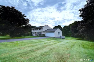 24 Canaan Way, Simsbury, CT 06070 - Photo 3