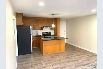 543 North Main Street #6, Manchester, CT 06042 - Photo 5