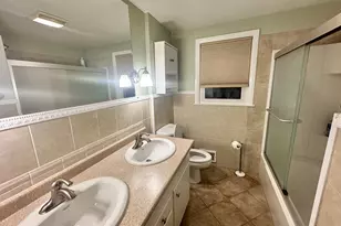 209 Somerset St, West Hartford, CT 06110 - Photo 11