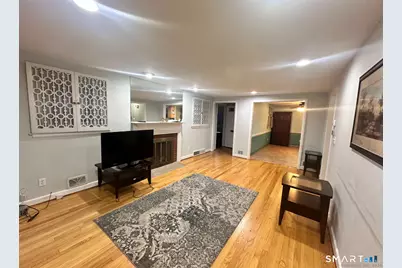 209 Somerset Street, West Hartford, CT 06110 - Photo 5