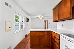 250 Albert Ave, Stratford, CT 06614 - Photo 15