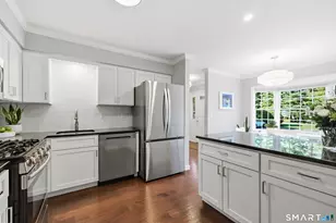 61 Dartmoor, Enfield, CT 06082 - Photo 7