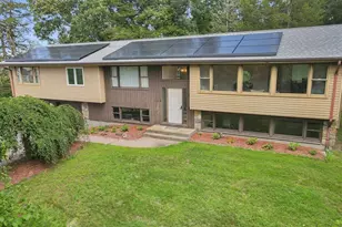 329 Kennedy Rd, Manchester, CT 06042 - Photo 3