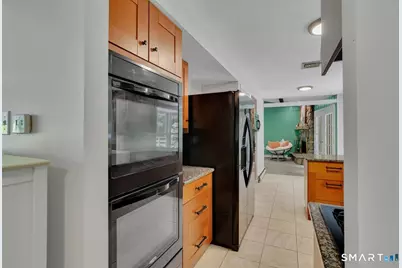 329 Kennedy Road, Manchester, CT 06042 - Photo 15