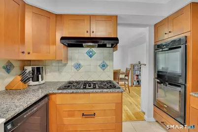 329 Kennedy Road, Manchester, CT 06042 - Photo 17