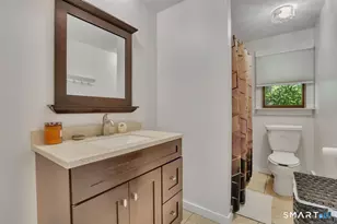 329 Kennedy Rd, Manchester, CT 06042 - Photo 25